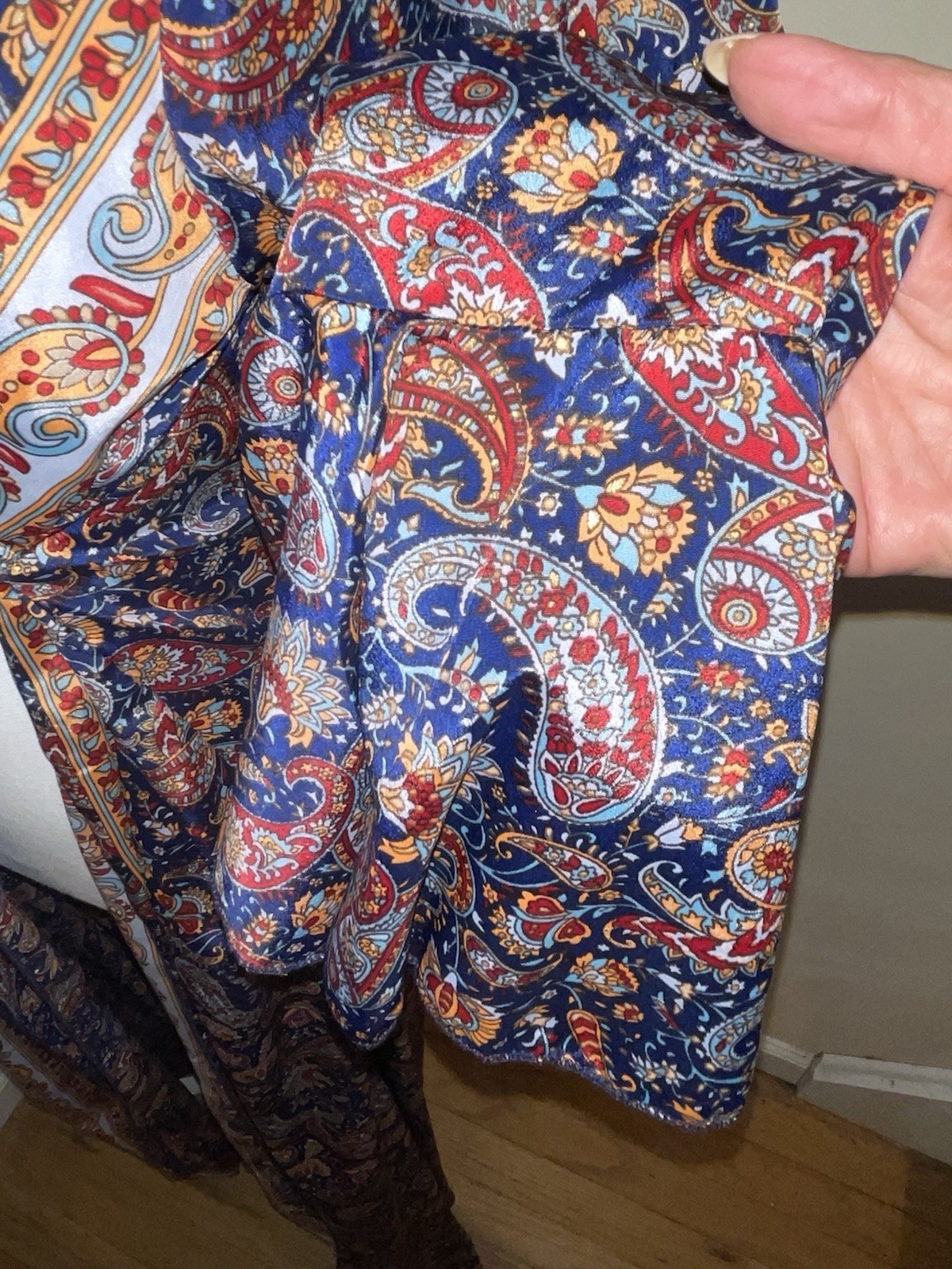 Boho Floral Floor Length Duster Kimono with Waist Tie, NWT Size M. Stevie Vibes