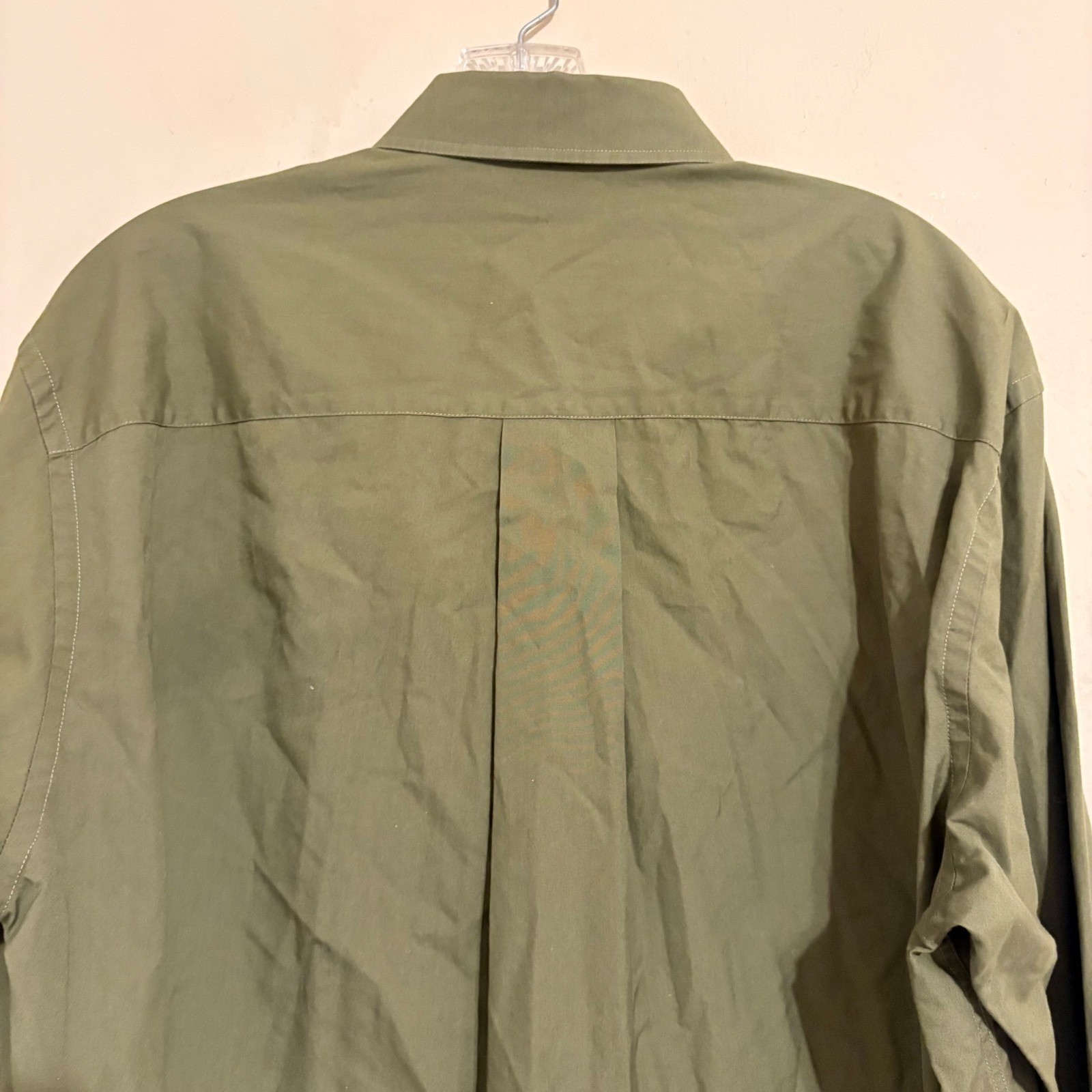 WARDROBE.NYC Army Green Cotton Poplin Cargo Shirt W5002_R03 Medium