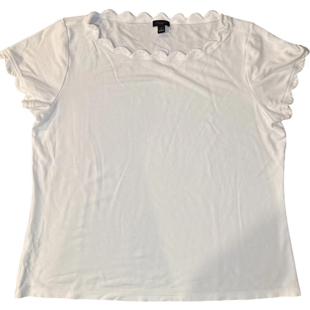 Ann Taylor Factory Scalloped Top Women XL White Short Sleeve Aesthetic Classic