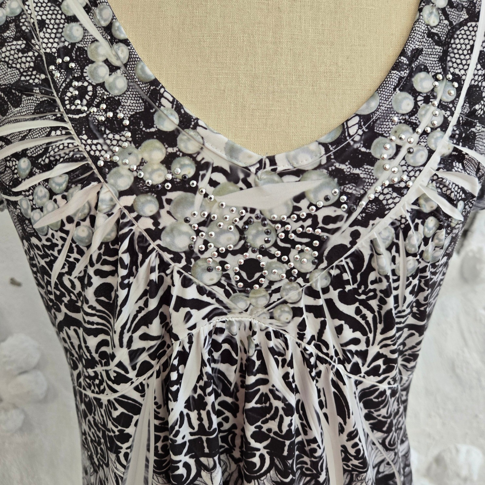 Live and Let Live Black White Lace Back Mixed Print Y2K Whimsigoth Top Size M