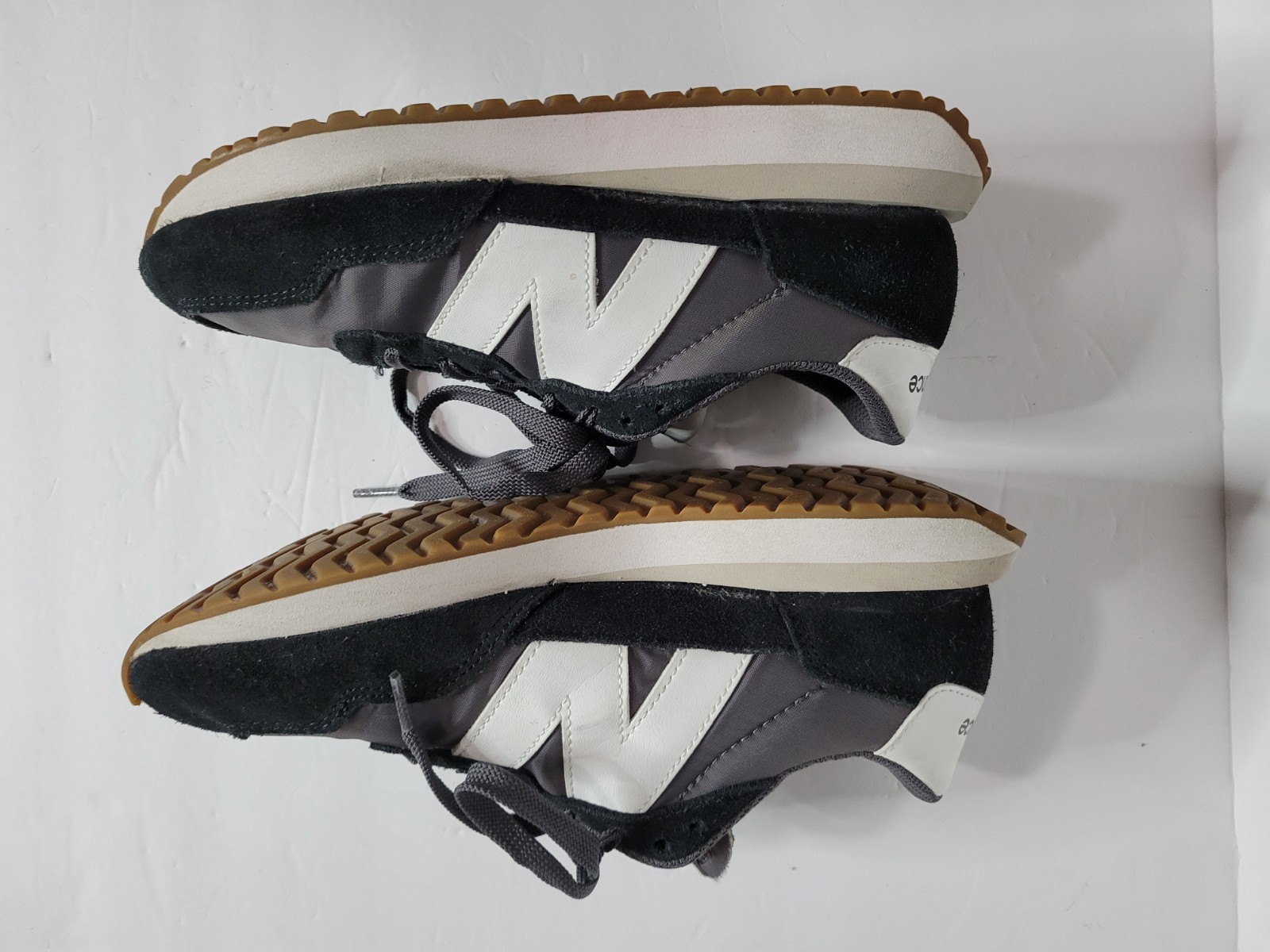 New Balance 237 Women’s Size 8.5 Gray Black White Retro Lifestyle Sneakers WS237