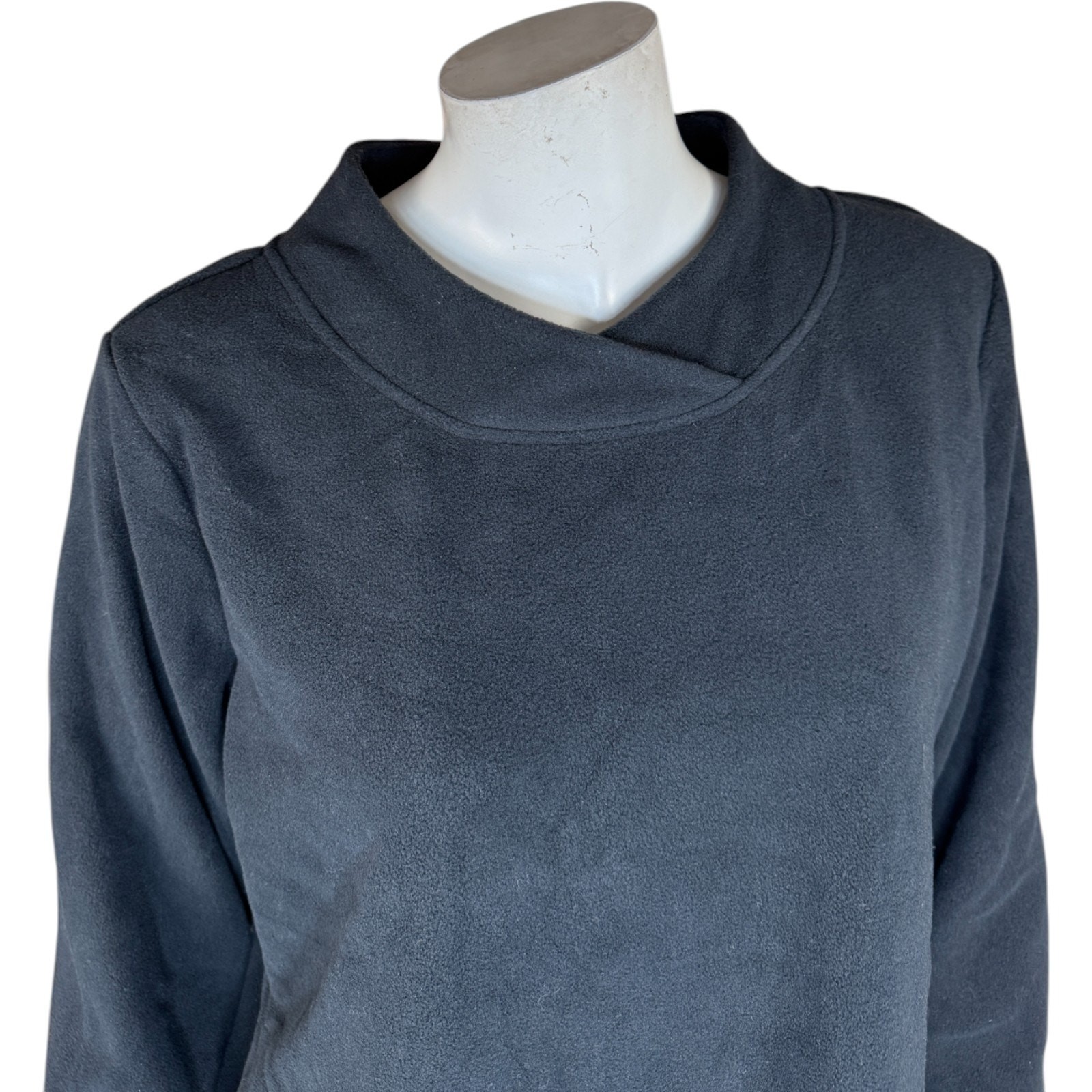 Denim & Co. Regular Fleece Crossover Neck Long Slv Tunic w/ Dolphin Hem Black S