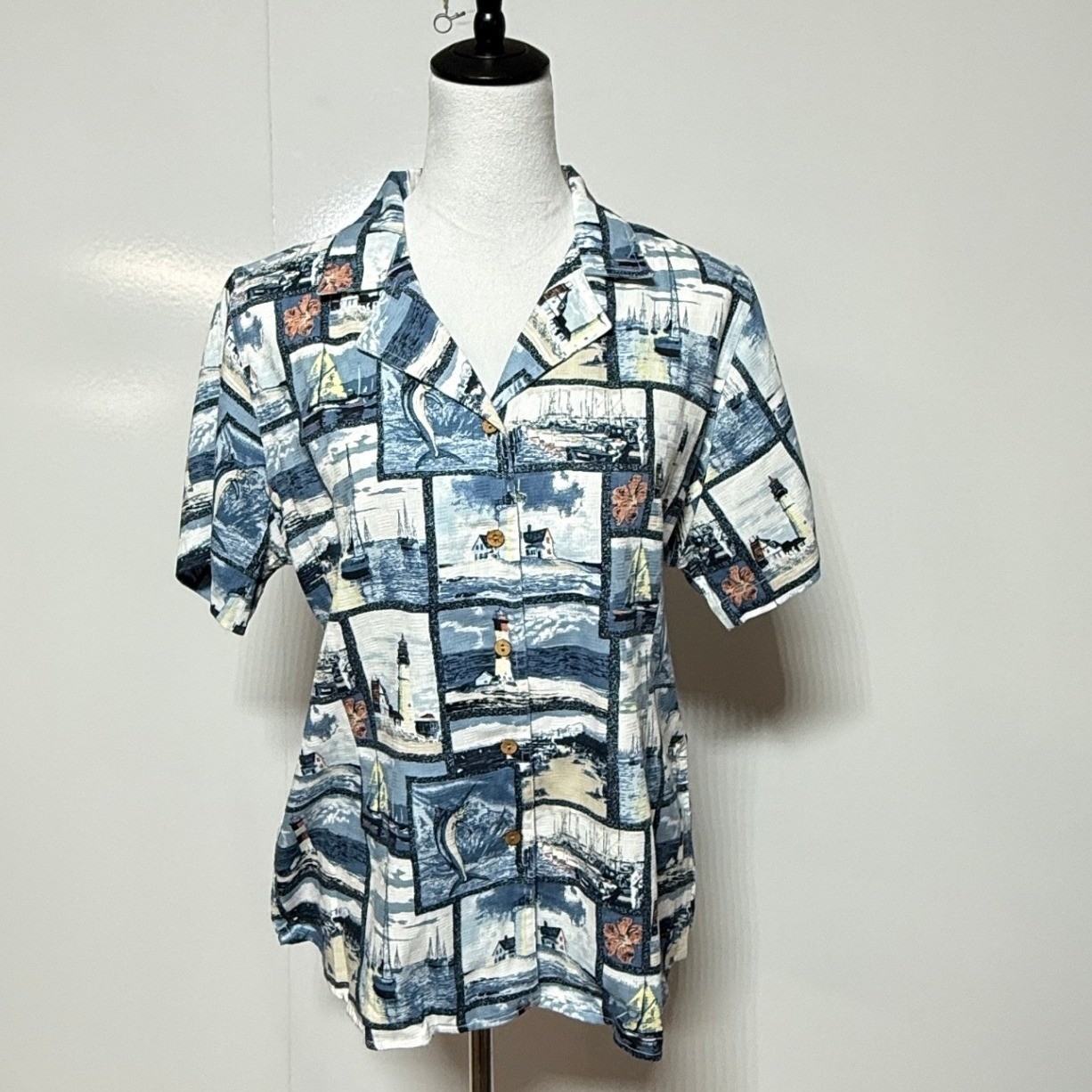 Nautical Lighthouse Sailboat Shirt Top Womens Large Short Sleeve Button Up NEW