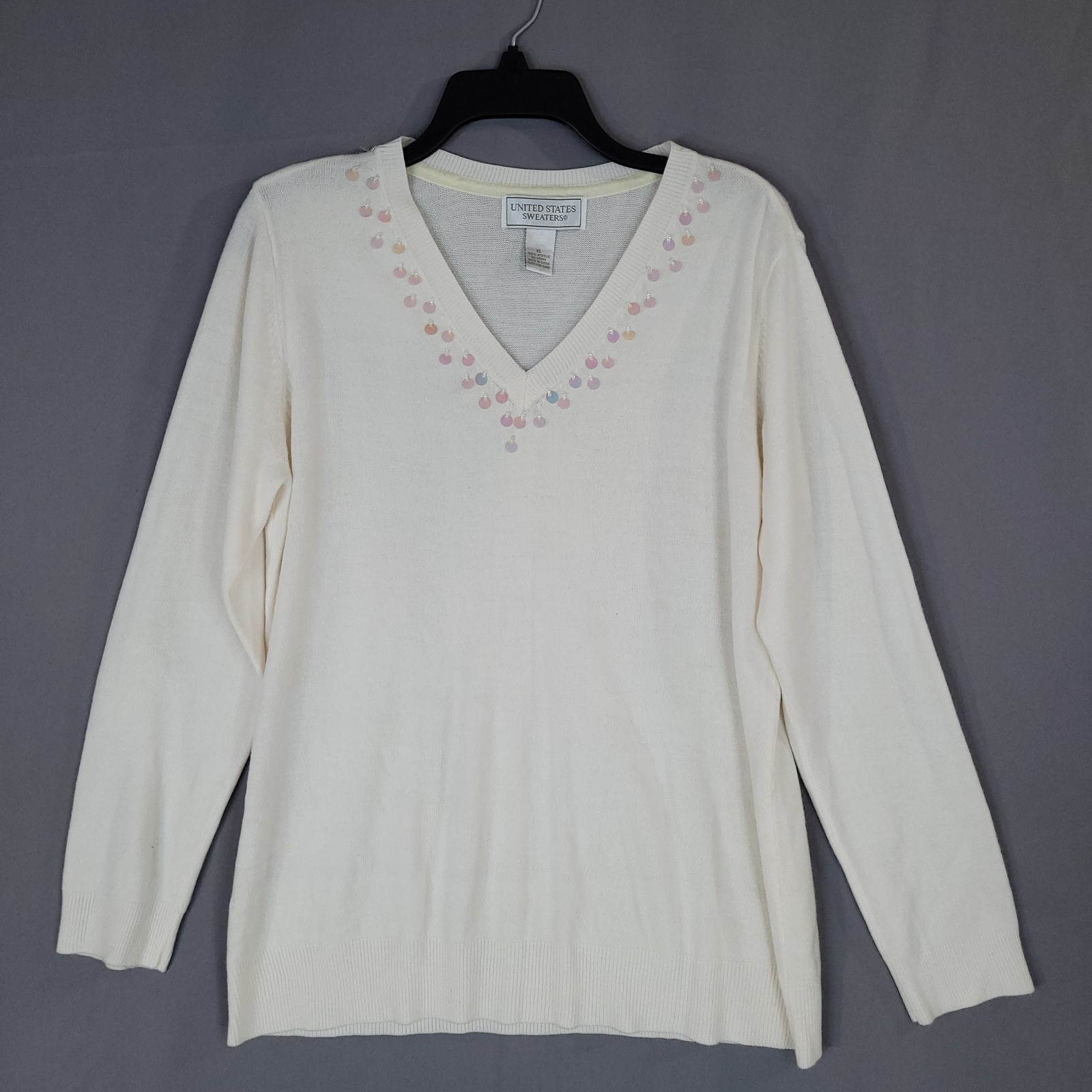 United States Sweaters Women’s Top XL White Acrylic V-Neck Sequins