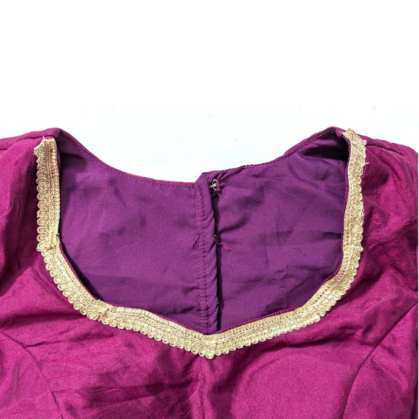 Indya Luxe Purple Plum with Gold Embroidery Sari Saree Blouse Crop Top Sz S NWT