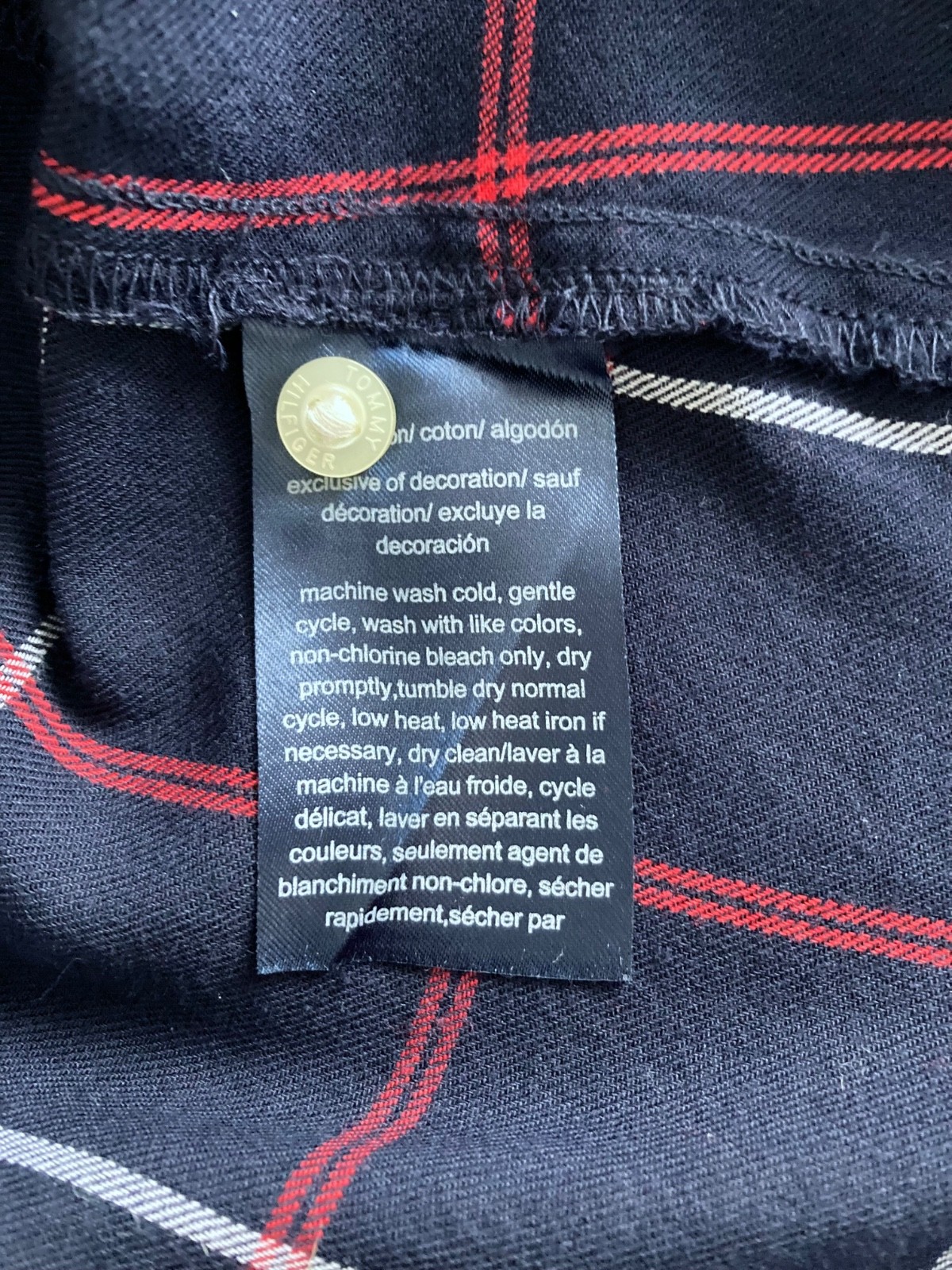Women’s Tommy Hilfiger Quarter Button Long Sleeve Navy, Red, White Plaid Shirt-M