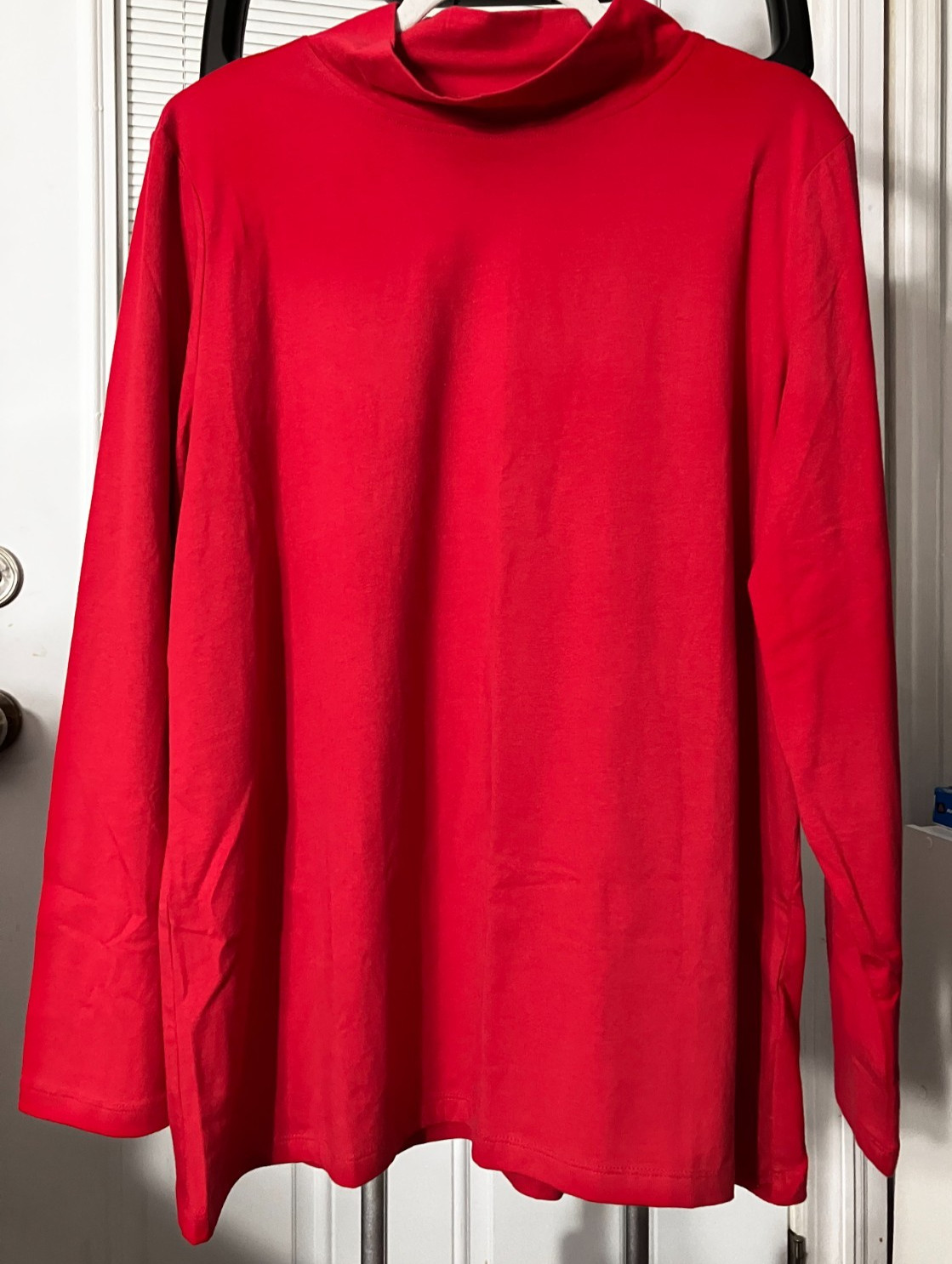 NWOT XL DENIM & CO. RED MOCK TURTLENECK TOP 95 % COTTON 5% SPANDEX LS #MY03