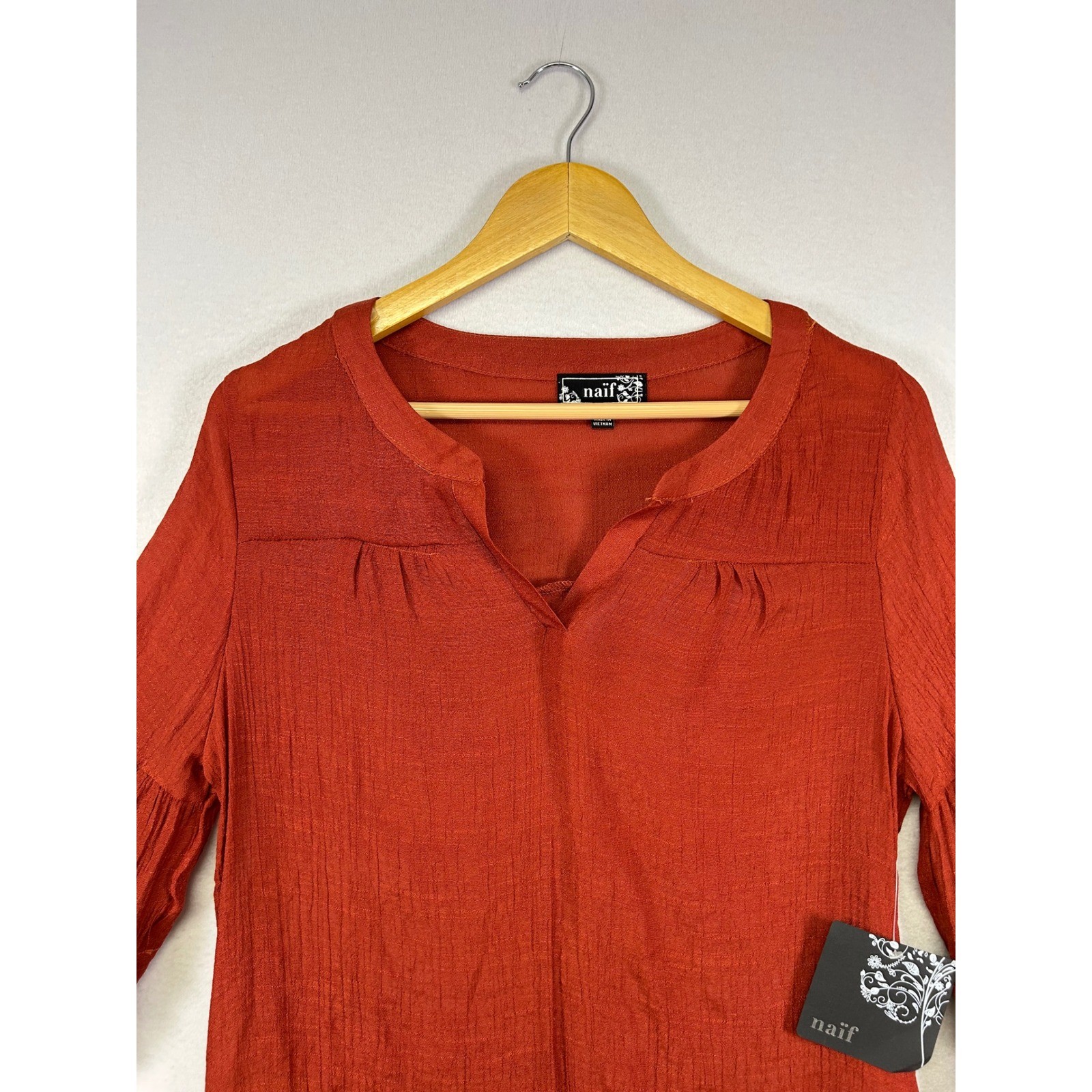 Boho Chic Naif Women Lg Rust Orange Tiered Bell Sleeve Split V-Neck Blouse New