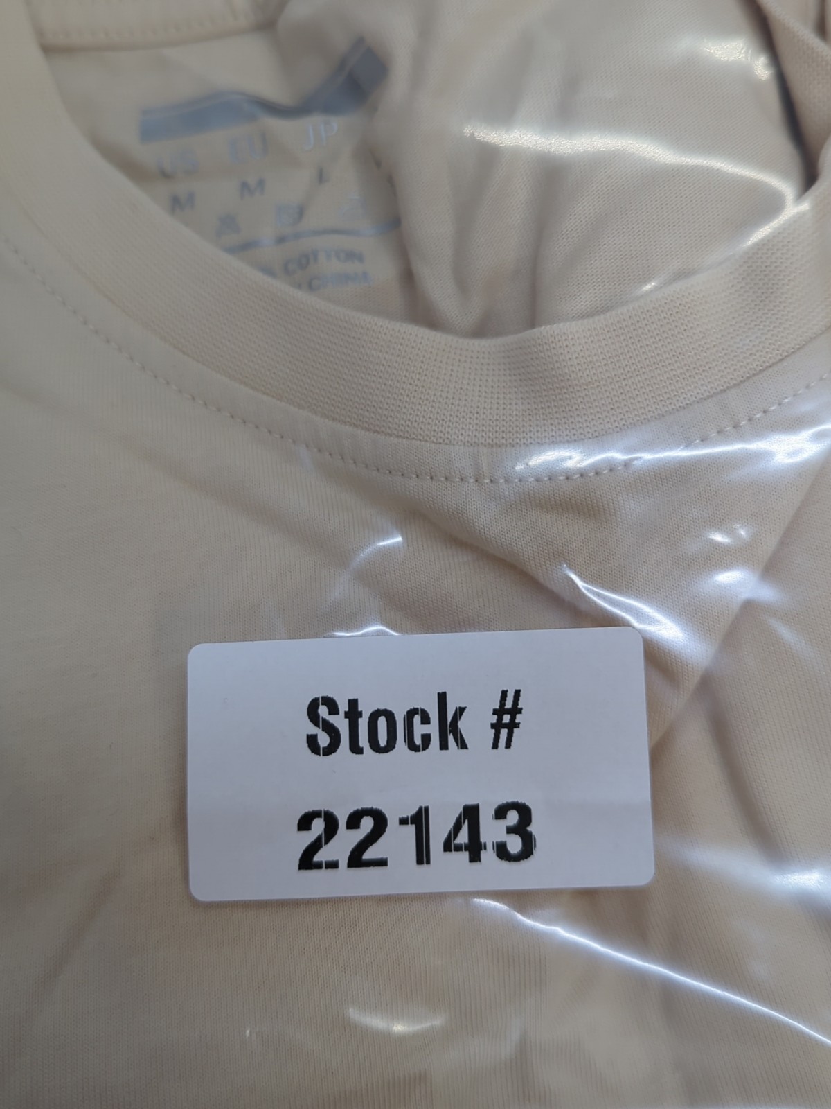 MagcoMsen Long Sleeve Crew Neck Women’s Basic Top T Shirt Size M Light Apricot