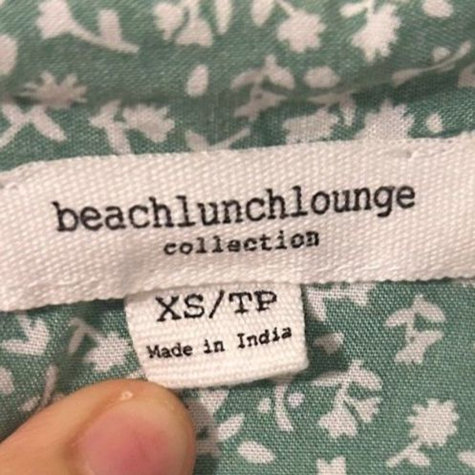 beachlunchlounge Short Sleeve Button-Down Blouse