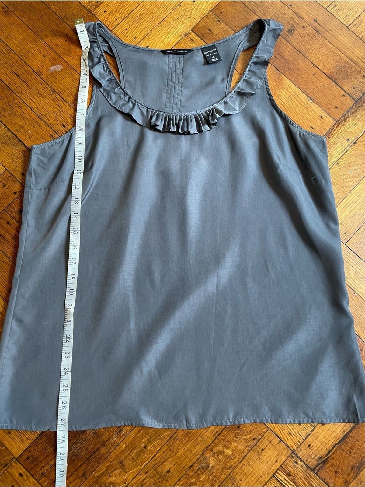 New York & Company Gray Ruffle Trim Sleeveless Shell Tank Blouse Size 14