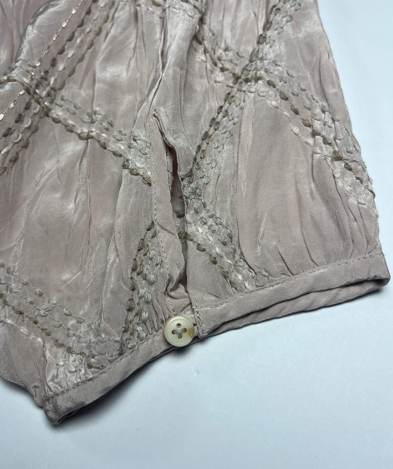 Anthropologie Sarabeth Textured Button Down Blouse Size Medium Pink Oversized