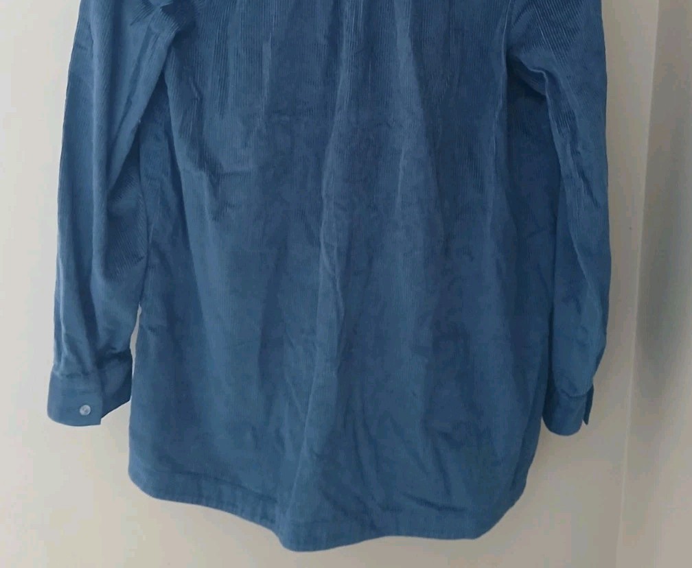 J. Jill Mid Wale Corduroy Popover Top Size Medium Blue V Neck Cotton Nautical