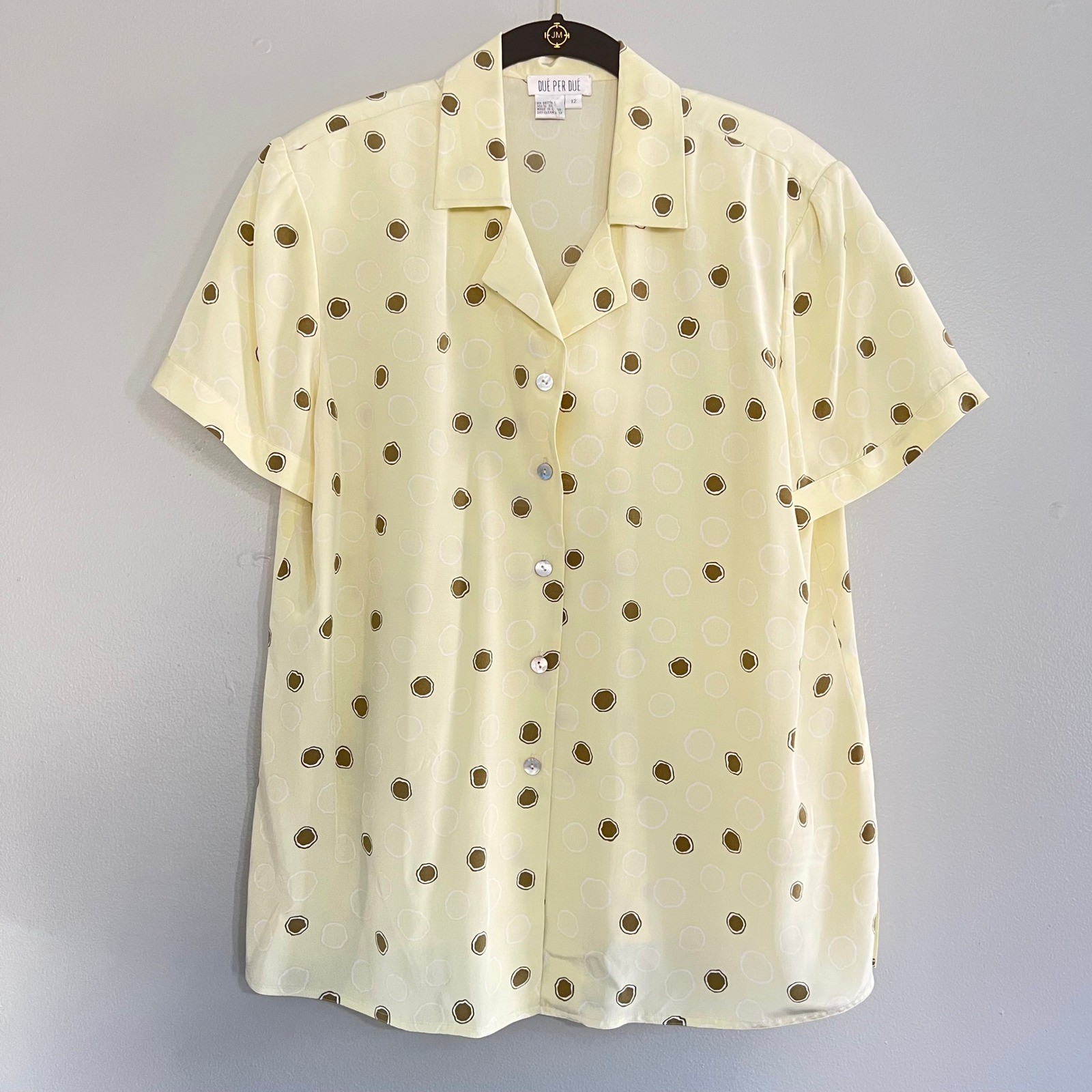 Due Per Due Silk Short Sleeve Polka Dot Blouse Yellow Brown Size 12 professional
