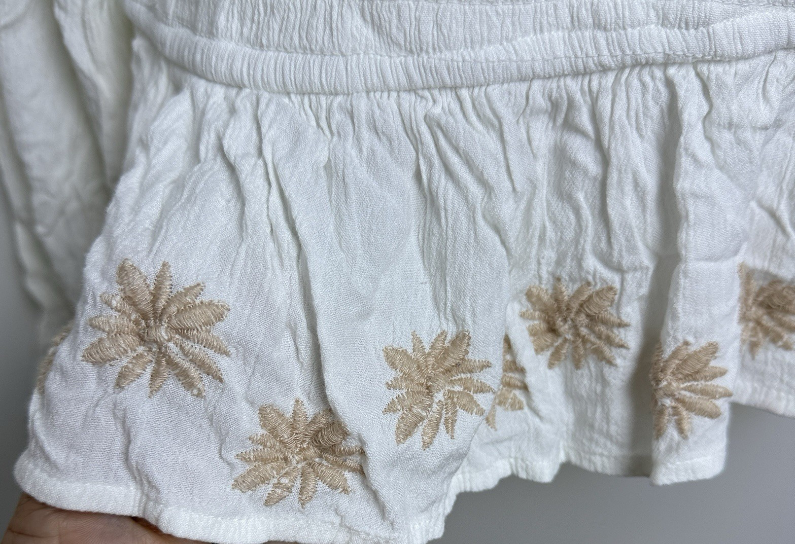 Japna Peasant Top White Brown Embroidered Flowers Size L Fairy Coquette Festival