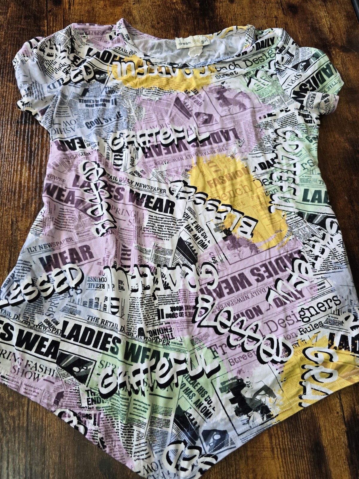Dream Girl Brand Graffiti Womens Or Girls? Shirt Size 14/16 Measurements In Pics