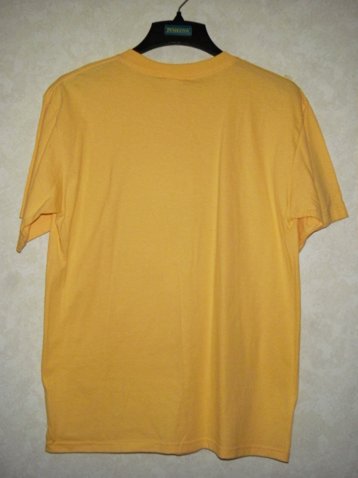Disney Store POOH Vintage T-Shirt Women Medium Light Orange Crew Short Sleeve