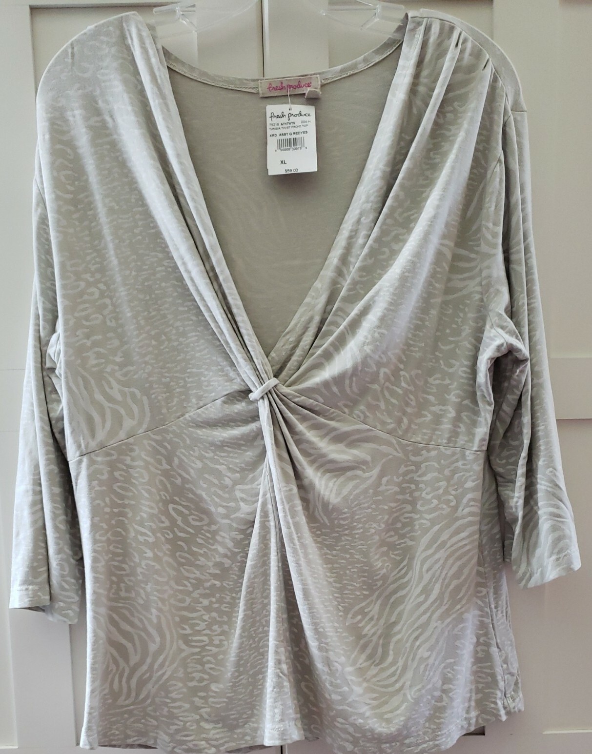 FRESH PRODUCE Beige Tunisia Twist Front Stretch Top Size XL NEW