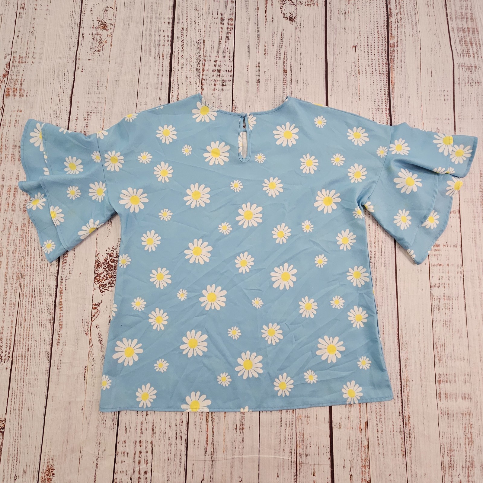 Luvamia Light Blue Daisy Print Ruffle Bell Sleeve Oversized Blouse Women’s M