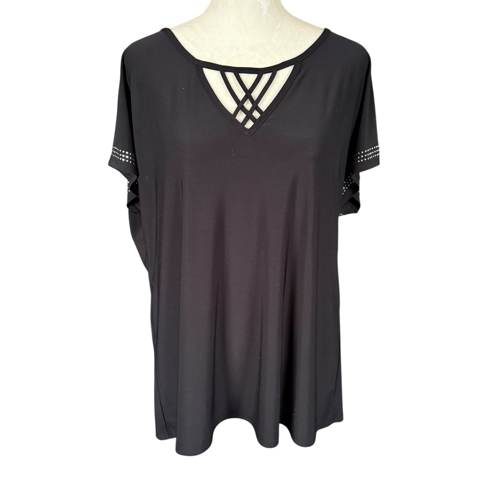 Diana Belle black embellished short sleeve blouse women’s size XL