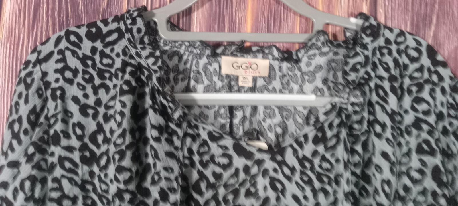 NEW WITH TAGS Gigio Plus Animal Print Top 1XL Balloon Sleeve Oversized