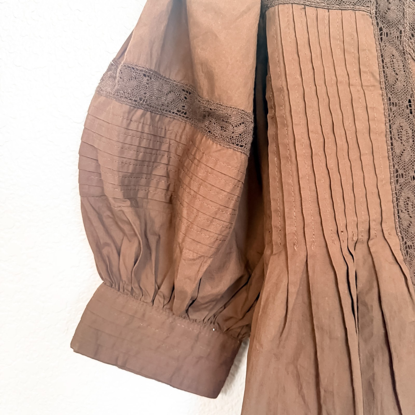 Zara ZW Collection Pleated Lace Blouse Women’s XS Brown Romantic Prairie