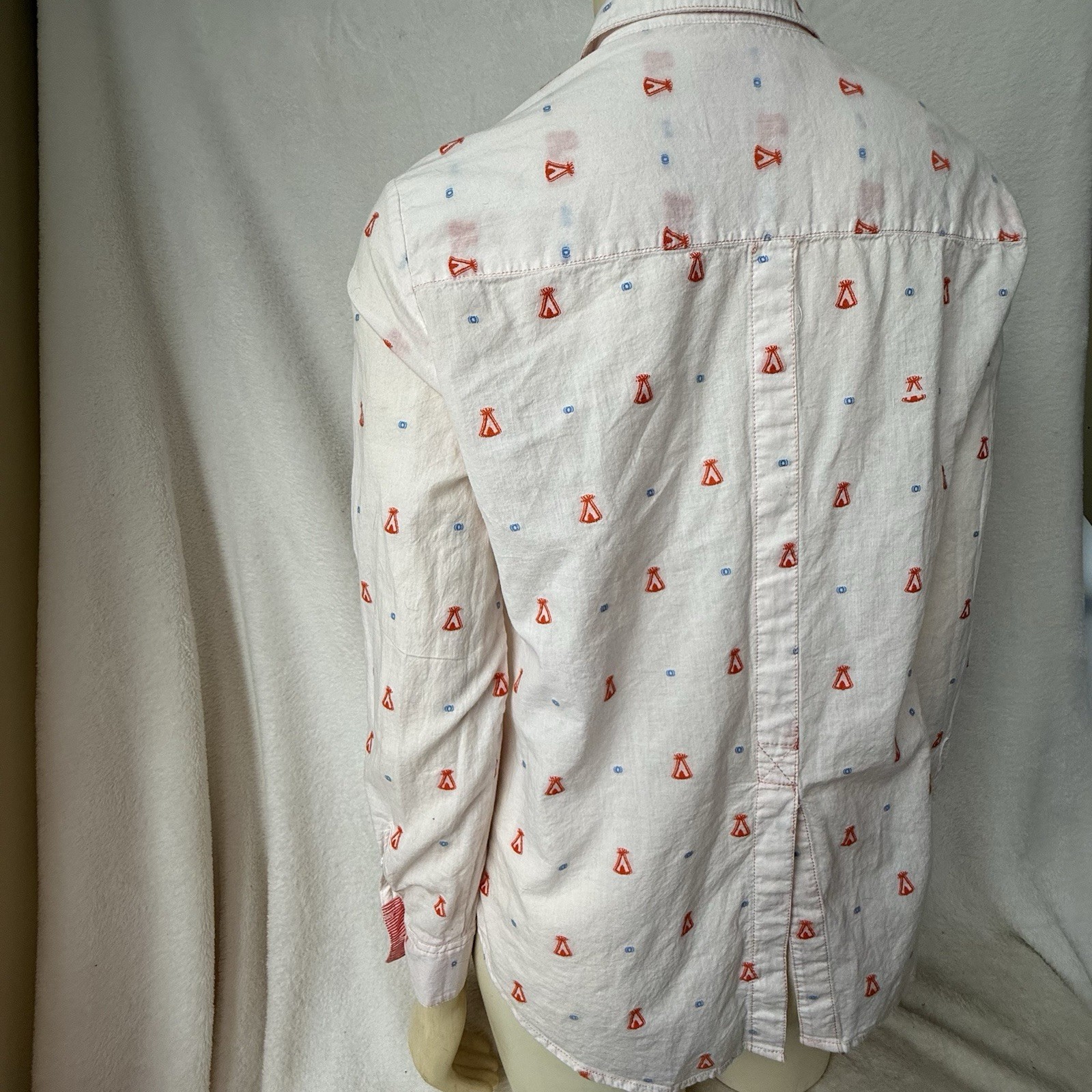 Anthropologie Maeve Women Sz 2 Miette Tipi Button Flip Cuff Shirt Embroidered