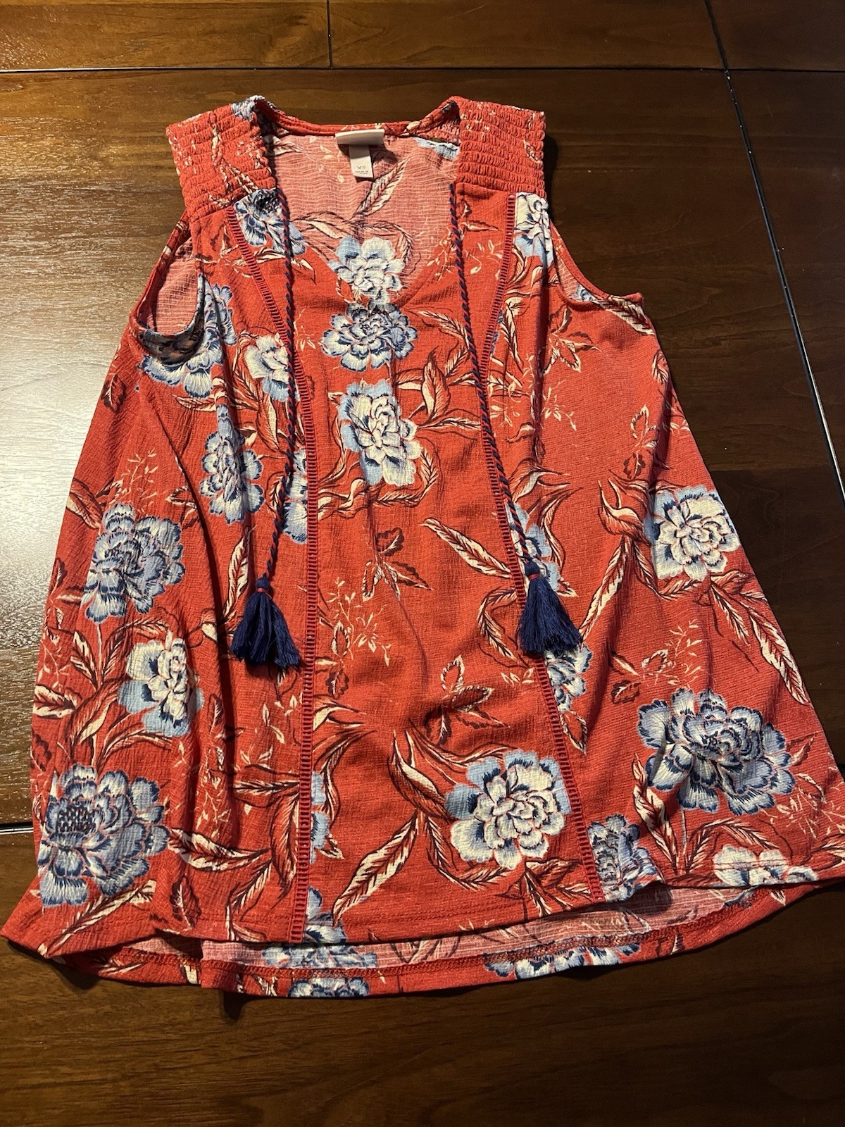 Knox Rose Red Blue White Floral V-Neck Sleeveless Pullover Tassel Top XS