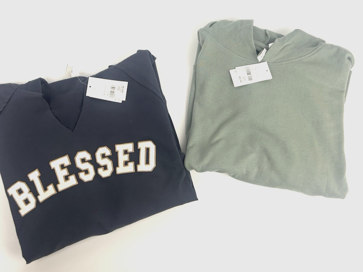 NWT SET of 2 Life Style Live Well Pullovers LS light weight casual tops Size L