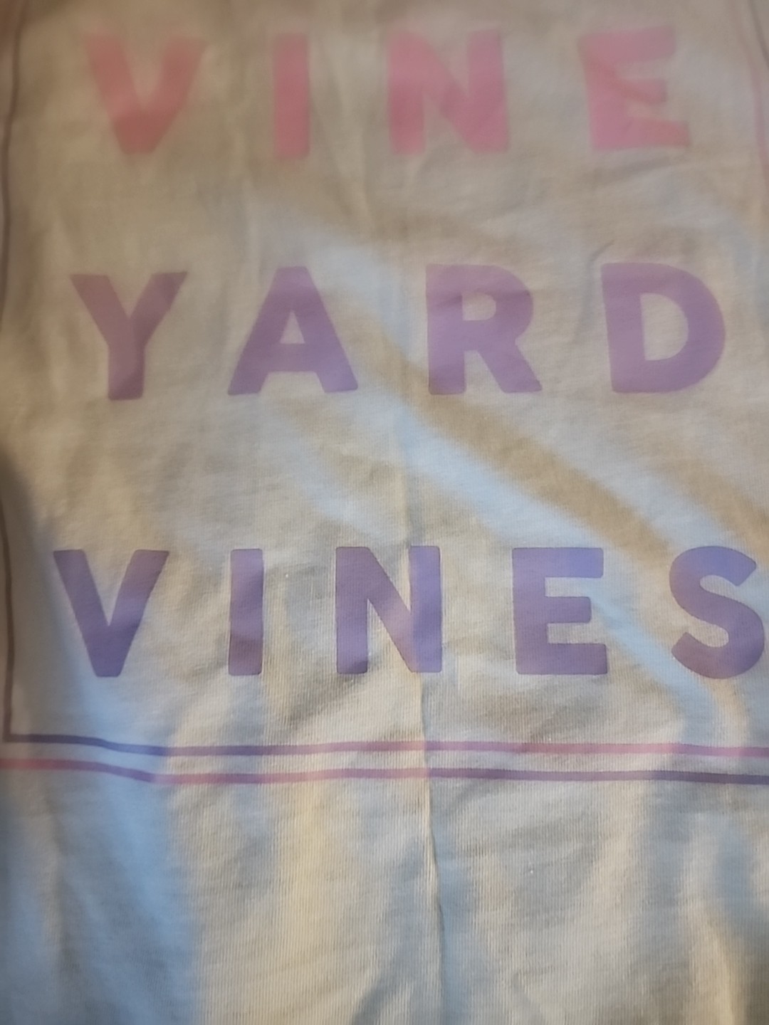 VINE YARD VINES WOMENS SIZE SMALL T-SHIRT EUC POCKET Logos Front &back