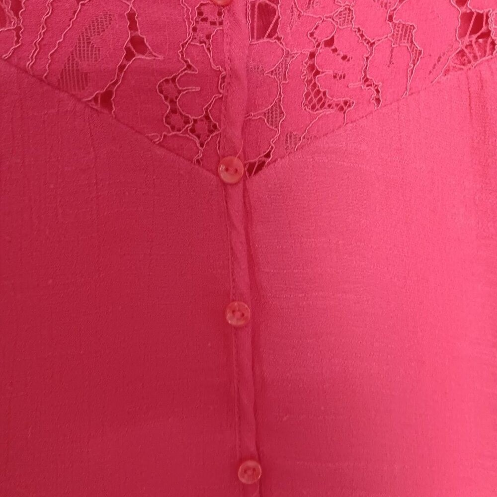 New Directions Fuchsia Women’s Blouse Size Large Lace Crochet Trim