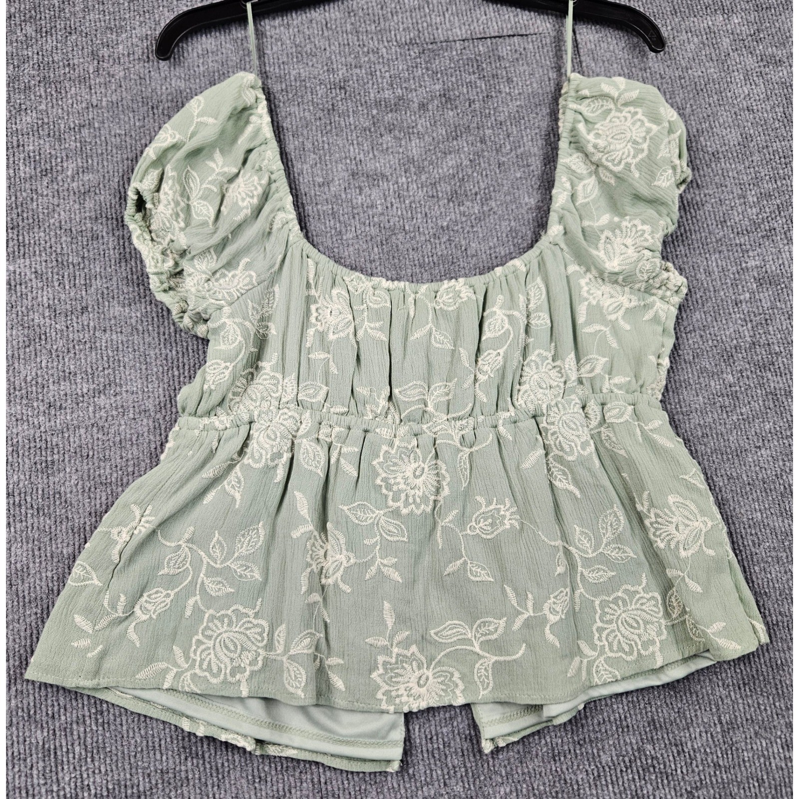 Thirty Thirty LA Sage Green Floral Embroidered Peasant Top XL Boho Milkmaid