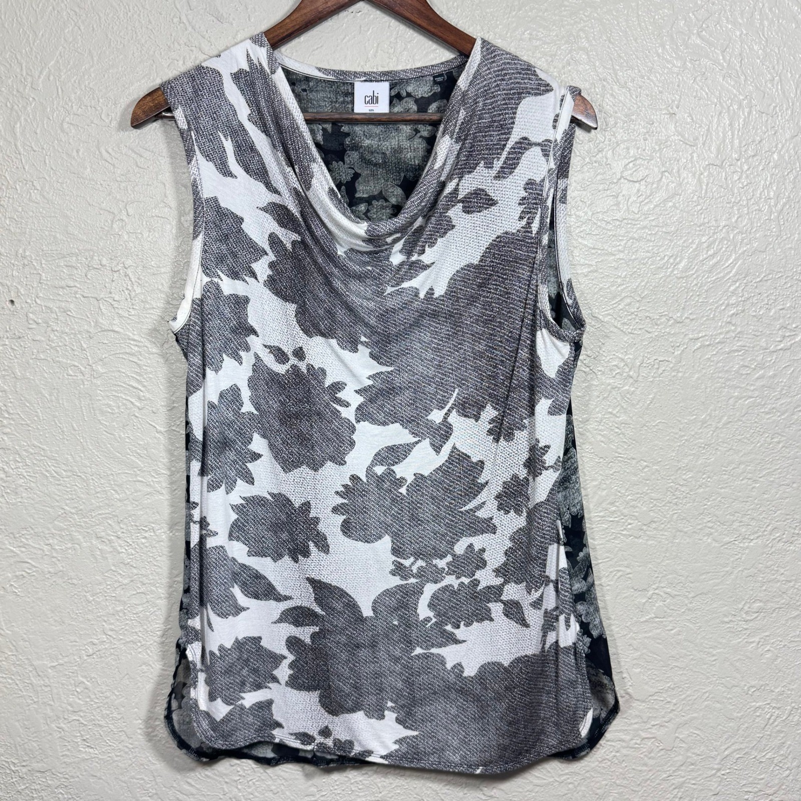 Cabi 3057 Sleeveless Top Shell Small Gray Cream Jersey Knit Chiffon Artsy Career