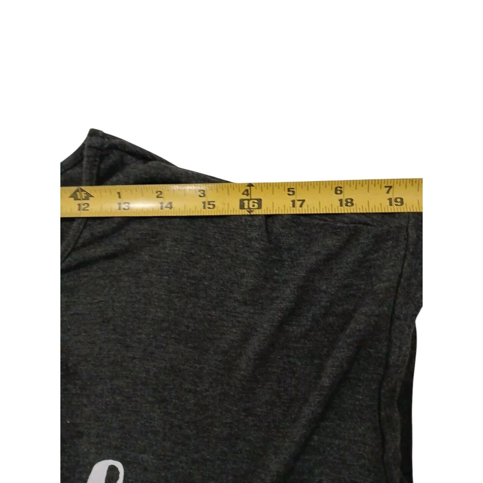 Glam T-SHIRT Women’s Size M GRAY White Letters Barbiecore Boho Choose Your Happy