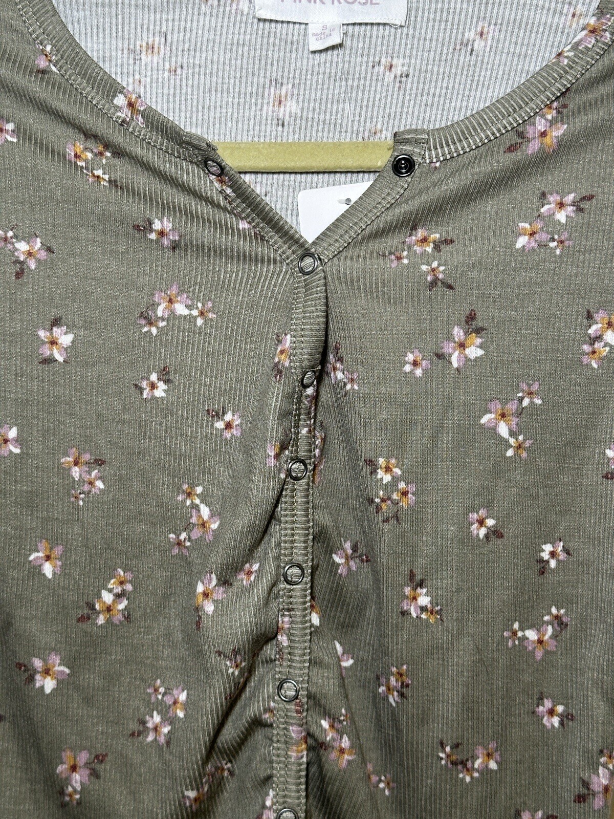 Pink Rose Floral Crop Top, Olive, Green Pink Flowers, Size Small New #2