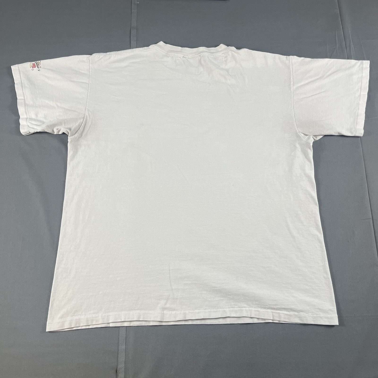 Vintage Mary Engelbreit White Cotton Shirt. Snap Out Of It XL