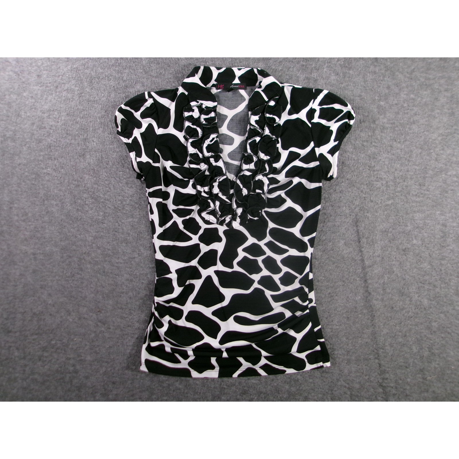 Heart Soul Top Women Small Black White Animal Ruffled V Neck Collared Chic Wild