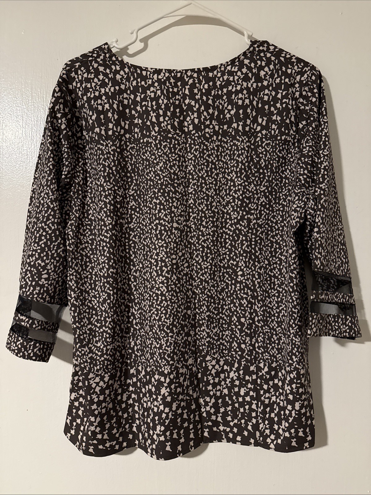 Made with Love Large quarter sleeved blouse