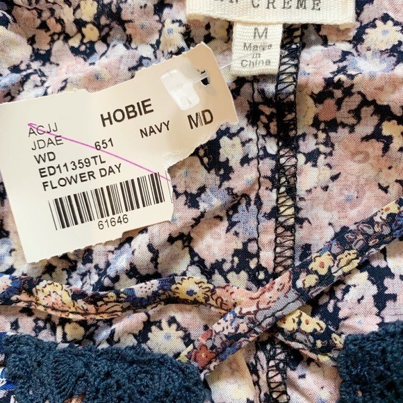En Creme Flower Day Navy Floral Crochet Lace Trim Sleeveless Blouse NWT M