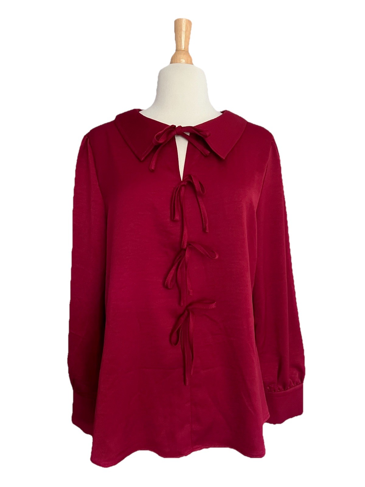 Blooming Jelly Red Blouse NWT Long Sleeved Bow Accents Holiday Christmas Large