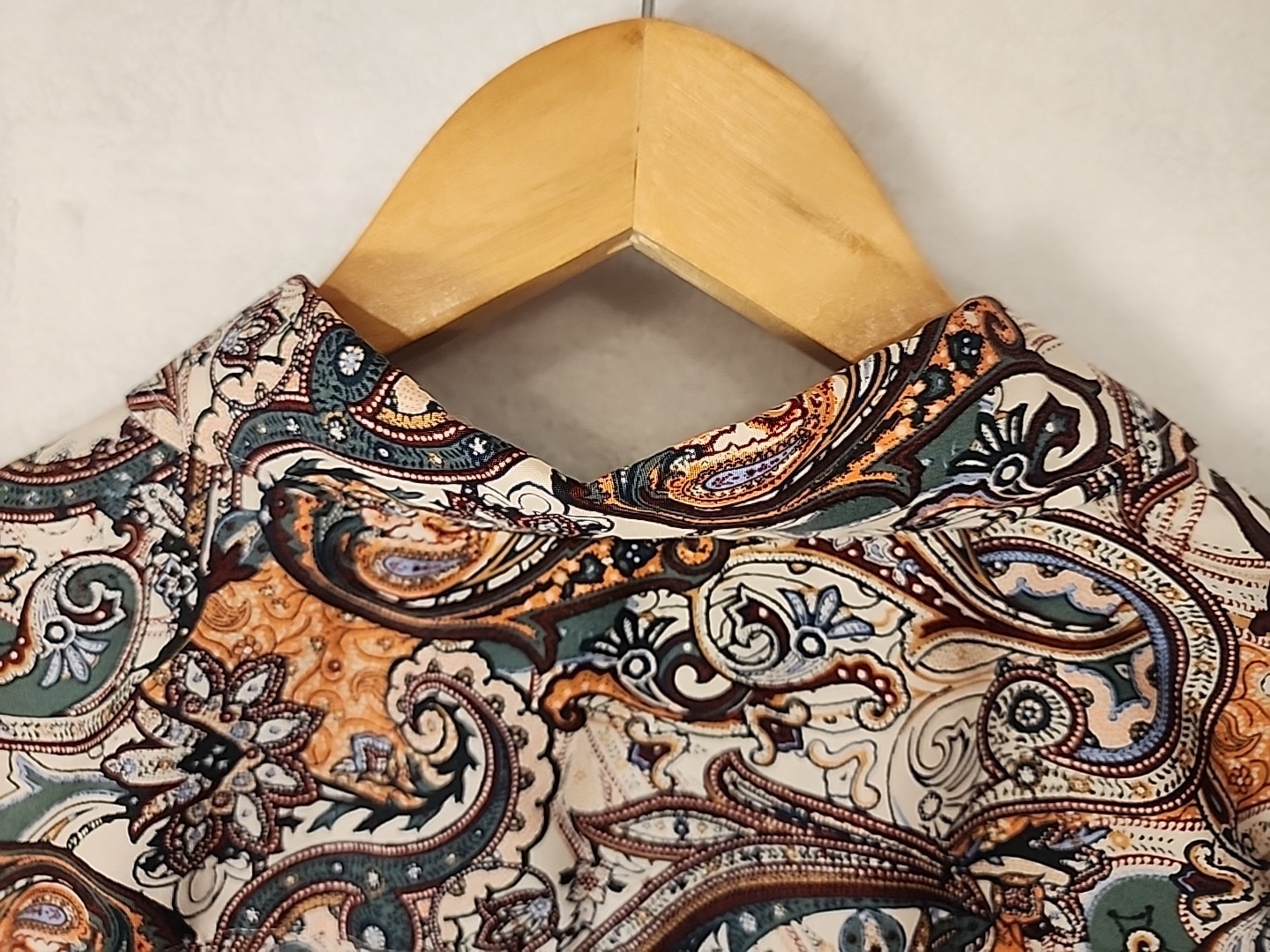 Orvis Shirt Top Khaki Green Rust Black Paisley Button Up Long Sleeve Cotton 16