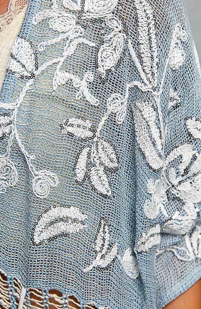 Pol Tasseled Embroidered Fringe Kimono-S/M