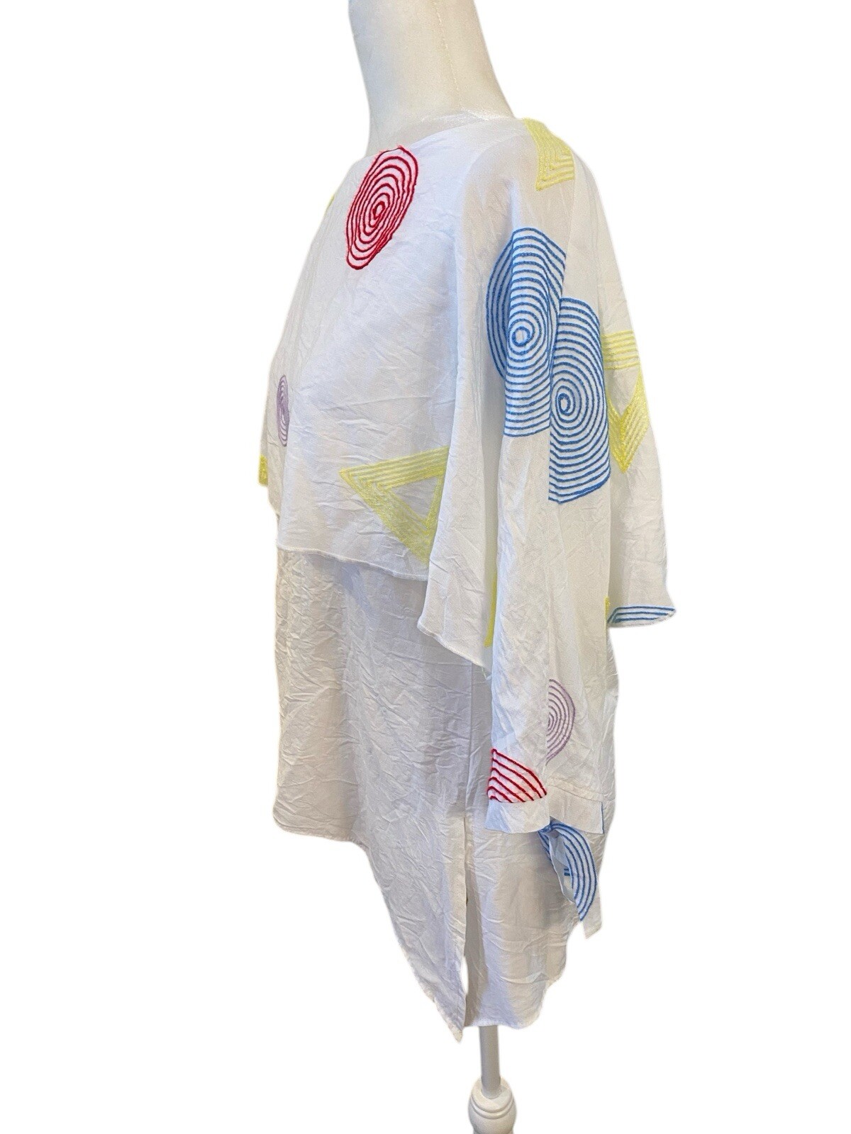 Talk Of The Walk Womens White Geometric Art To Wear Blouse Size Medium Lagenlook