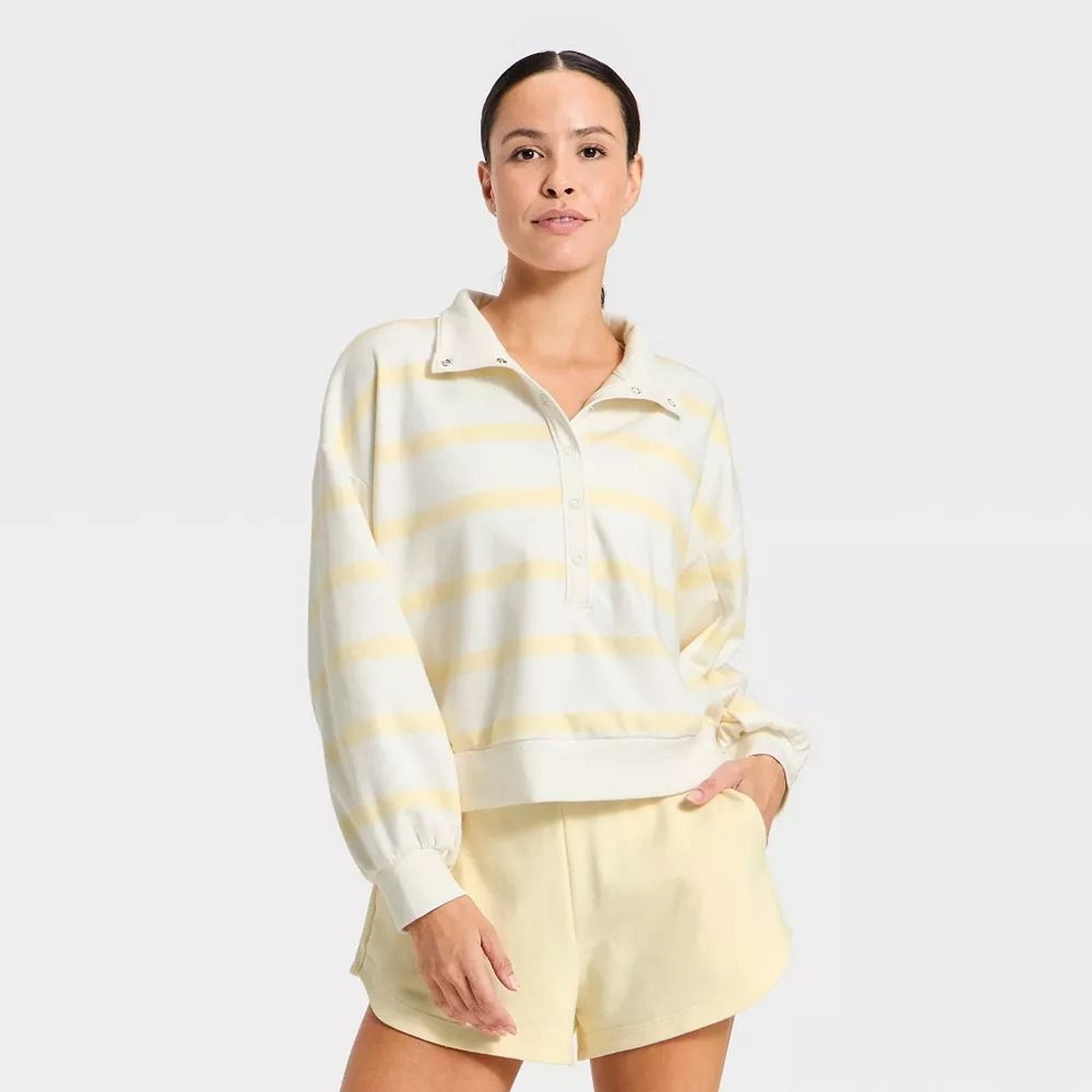 Women’s Active Comfort French Terry Henley Sweatshirt – All In Motion Cream XXL