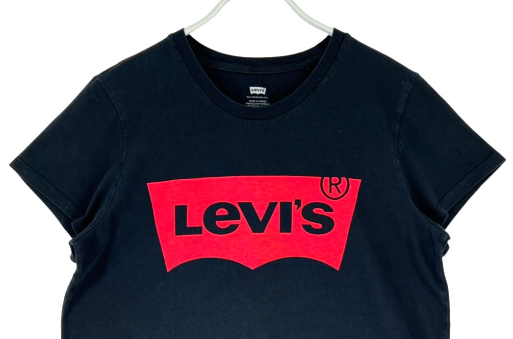Levi’s Damen Basic T-Shirt Rundhals Kurzarm Schwarz Größe L