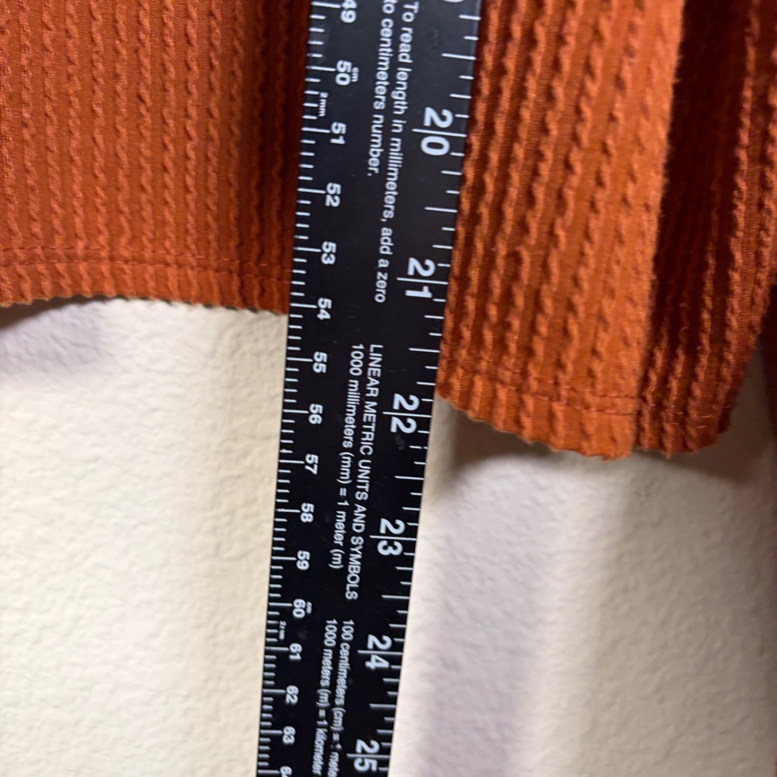 Timing Women’s Medium Ribbed Orange Rust Cropped Crew Neck Top Shirt Casual