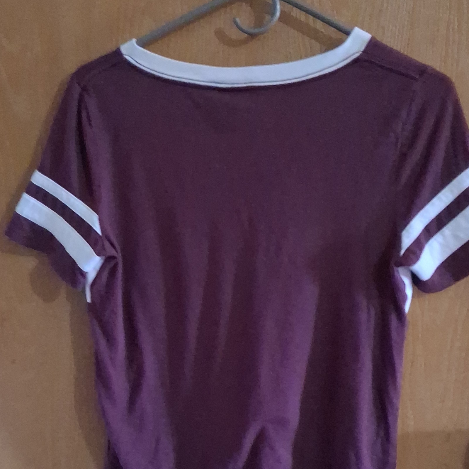 PINK Women’s Burgundy Striped Logo V-Neck Short Sleeve T-Shirt Size XS