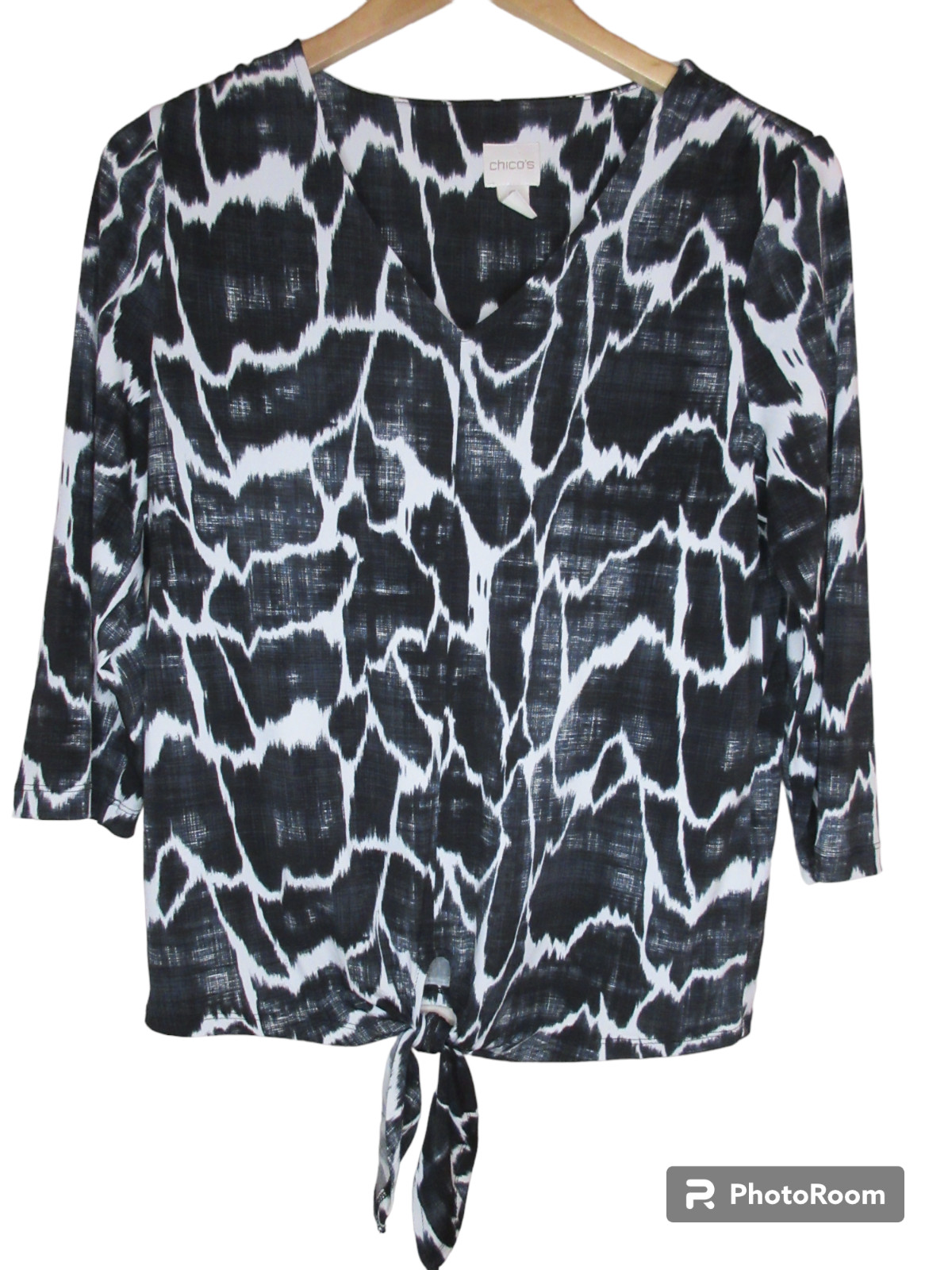 Sz 0 4 S CHICOS EASY CARE Stretch Top Blouse Shirt Black White 3/4 sleeve Tie