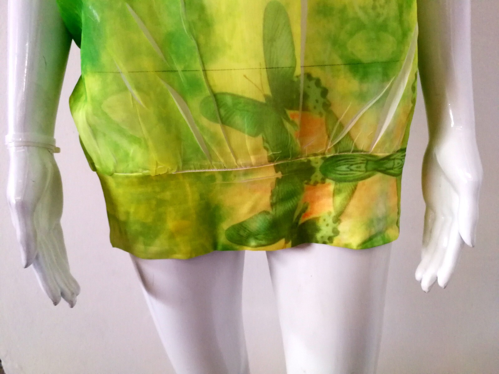 Green Blouse Short Sleeve Top Crop Graphic Print Pattern Butterfly Haute Couture