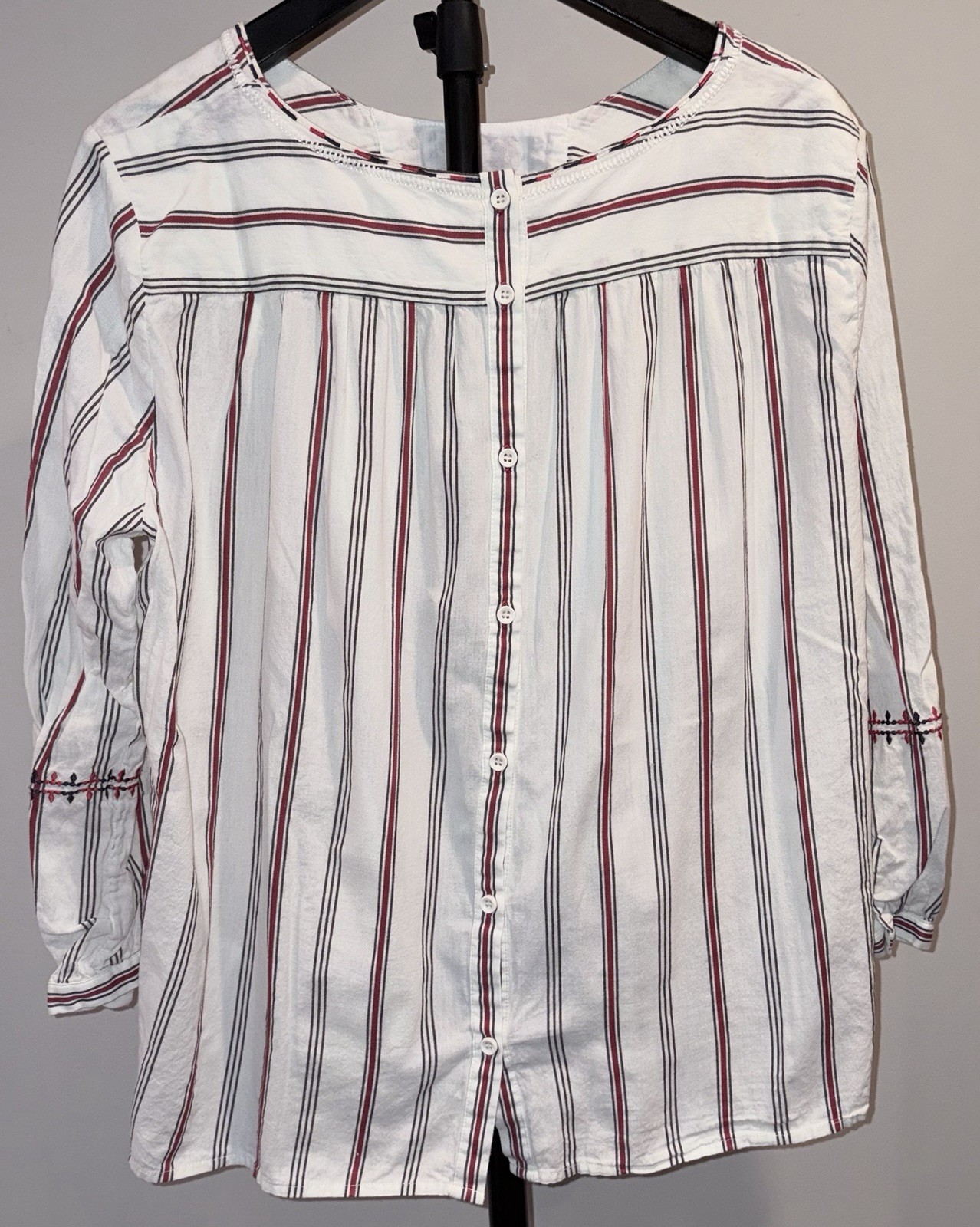 a loves a Striped Embroidered Tunic Blouse L 3/4 Sleeve Button Front